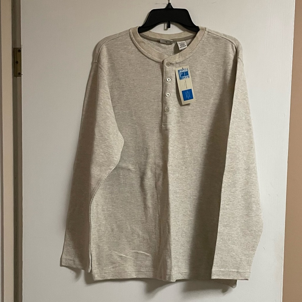 MENS NWT Oatmeal Henley